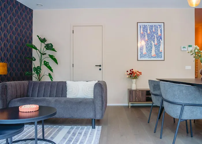 Luxury I Walk To Apartman