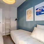 公寓 Luxury With 2 Patios By