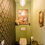 Luxury With 2 Patios By 公寓