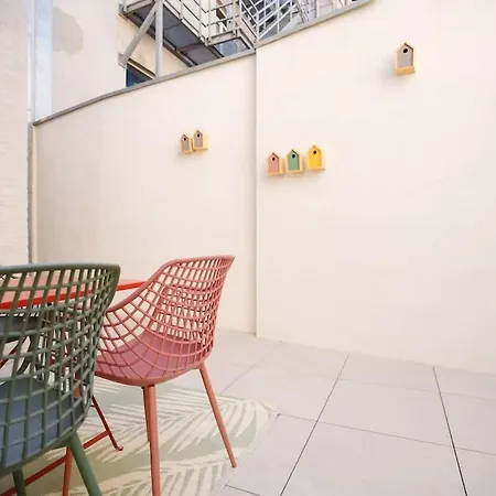 Luxury With 2 Patios By 아파트 오스텐드