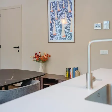 Luxury With 2 Patios By 아파트 오스텐드