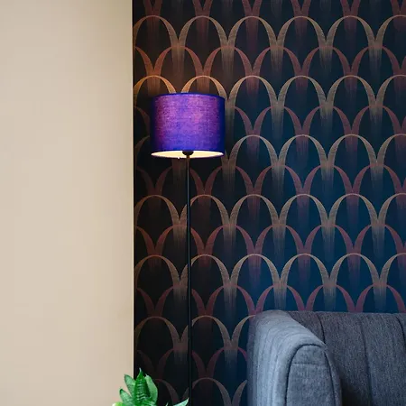 Luxury I Walk To Apartament